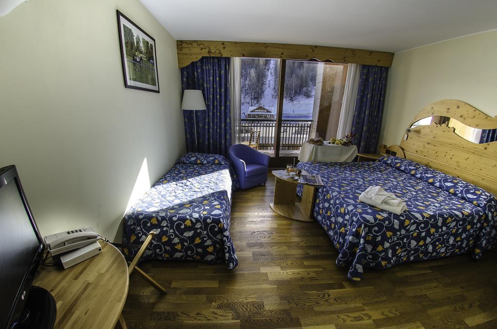Hotel Rive - Complesso Turistico Campo Smith Bardonecchia Exterior foto