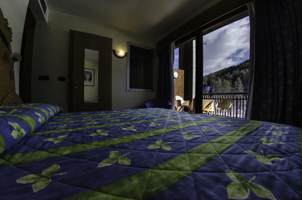 Hotel Rive - Complesso Turistico Campo Smith Bardonecchia Exterior foto